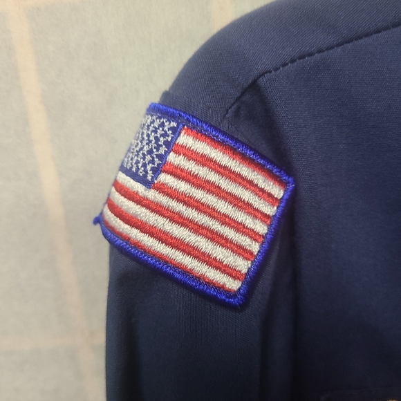 Boy Scout BSA UNIFORM SHIRT Youth  Medium Long Sleeve. Blue in color. - Picture 4 of 8